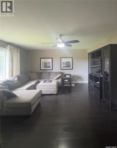 4010 1St Avenue E, Waldheim, SK 