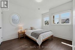 virtually staged - 