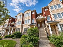 13 - 3975 EGLINTON AVENUE W  Mississauga, ON L5M 0E7