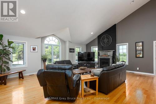 122152 Sideroad 12, Georgian Bluffs, ON 