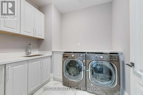 3 Sutcliffe Drive, Toronto, ON 