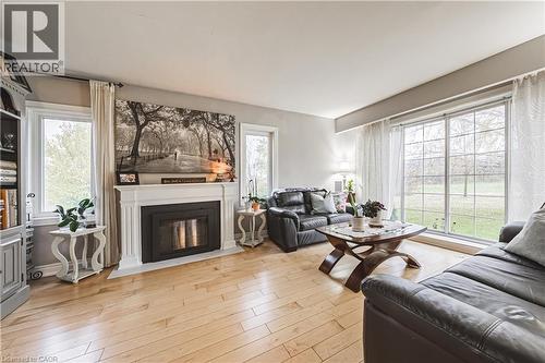 Living room - 70 Webster Road, Hamilton, ON 