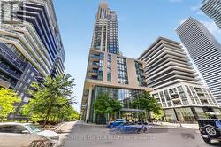 2208 - 59 ANNIE CRAIG DRIVE NW Toronto, ON M8V 0C4