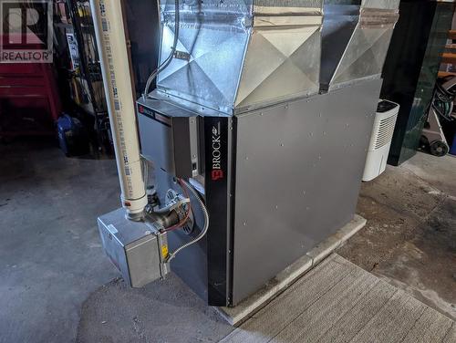 6 Darwin Ave, Wawa, ON 