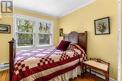 Main level additional room off kitchen - 
