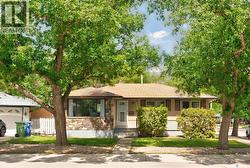 2314 DEWDNEY AVENUE E  Regina, SK S4N 4E1