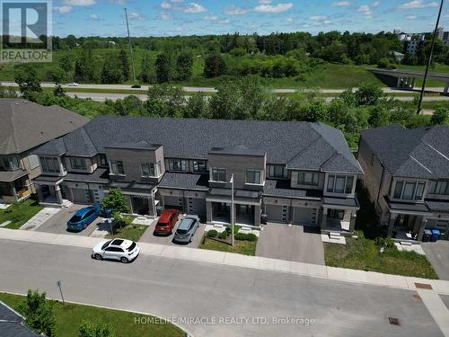 32 - 166 Deerpath Drive, Guelph, ON 
