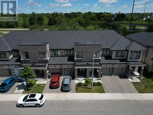 32 - 166 Deerpath Drive, Guelph, ON 