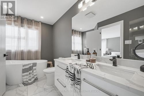 Ensuite Bathroom - 559 Mutual Street, Ottawa, ON 