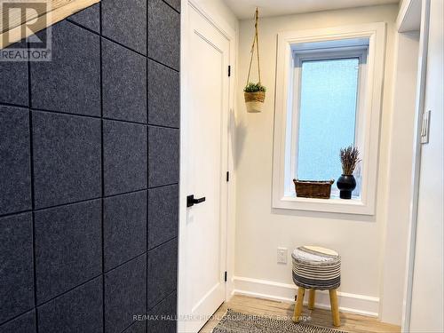 Door to basement - 559 Mutual Street, Ottawa, ON 