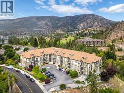 2120 Shannon Ridge Drive Unit# 105 West Kelowna, BC V4T 2Z3