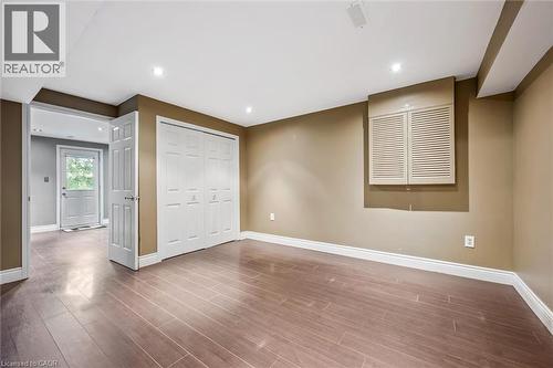 21 Tinatawa Court, Kitchener, ON 