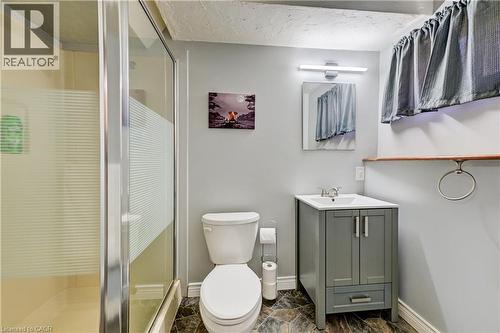 3 Parkland Crescent, Kitchener, ON - Indoor Photo Showing Bathroom