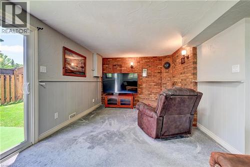 3 Parkland Crescent, Kitchener, ON - Indoor