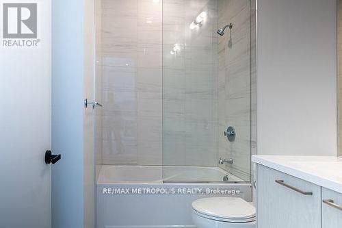 621 - 28 Interchange Way, Vaughan, ON 