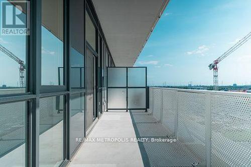 621 - 28 Interchange Way, Vaughan, ON 