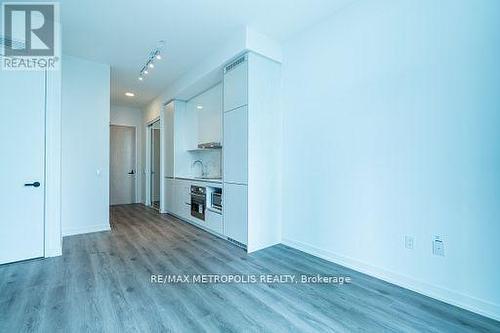 621 - 28 Interchange Way, Vaughan, ON 