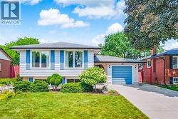 146 CLIFTON DOWNS Road  Hamilton, ON L9C 2P6