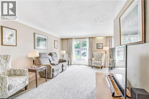 146 Clifton Downs Road, Hamilton, ON 