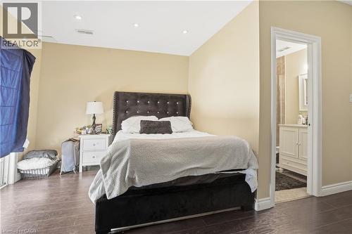15 Hemlock Way, Grimsby, ON 