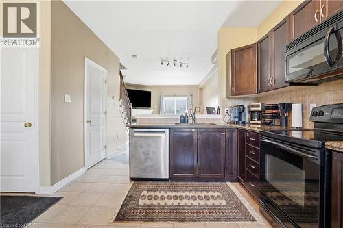 15 Hemlock Way, Grimsby, ON 