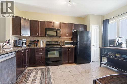 15 Hemlock Way, Grimsby, ON 