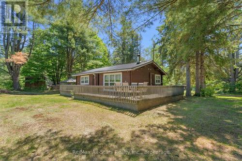 1042 Goadsby Trail, Minden Hills (Snowdon), ON 