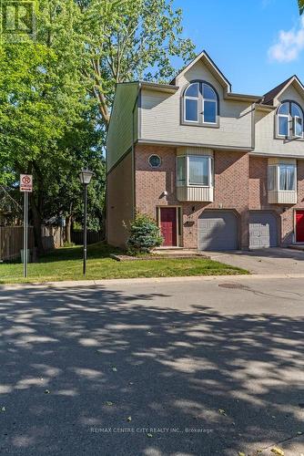 42 - 9 AILSA PLACE  London South (South J), ON N5Z 4Z6