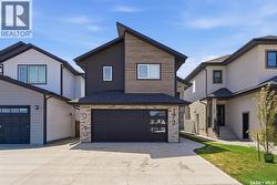 172 Thakur STREET  Saskatoon, SK S7W 1C4