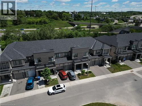 166 Deerpath Drive Unit# 32, Guelph, ON 