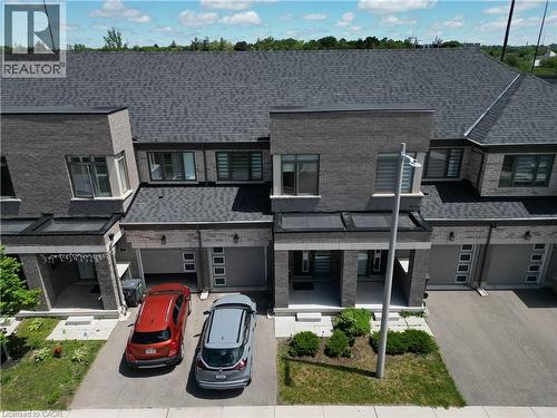 166 Deerpath Drive Unit# 32, Guelph, ON 