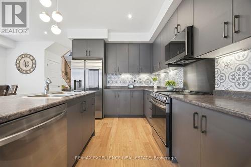 12 Selection Heights, Thorold, ON 