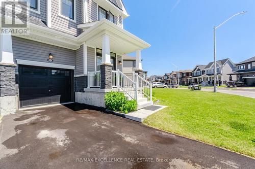 12 Selection Heights, Thorold, ON 