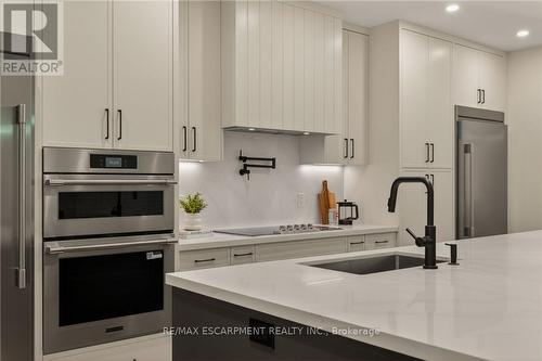274 Mountain Brow Boulevard, Hamilton, ON 