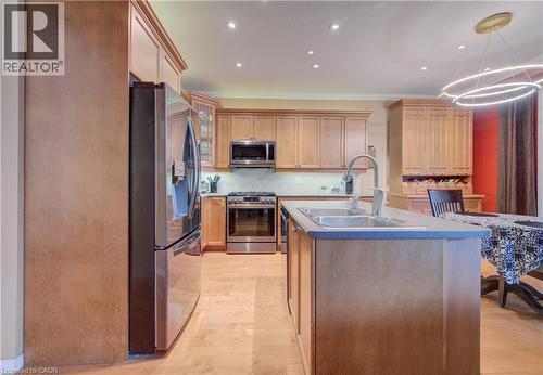 699 Commonwealth Crescent, Kitchener, ON 