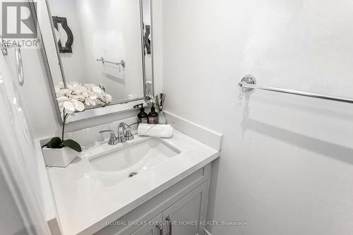 3218 Alpaca Avenue, Mississauga, ON 