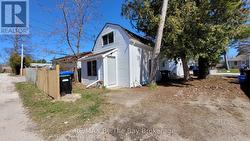 19 GLEN STREET Wasaga Beach, ON L9Z 2K5