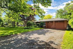 5193 AURORA ROAD Whitchurch-Stouffville, ON L4A 7X4