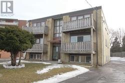 1 - 371 ELGIN COURT Oshawa, ON L1J 2P5