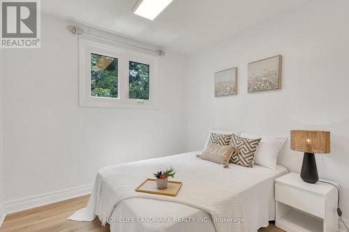 72 Pinemeadow Crescent, Waterloo, ON 