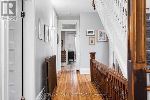553 Gilmour Street, Ottawa, ON 