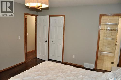 207 215 Berini Drive, Saskatoon, SK 
