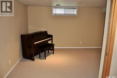 207 215 Berini Drive, Saskatoon, SK 