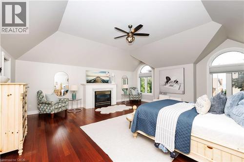 8 Cheval Drive, Grimsby, ON 
