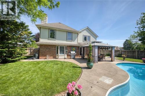 8 Cheval Drive, Grimsby, ON 
