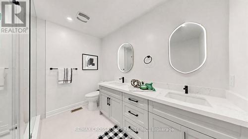 264 Coachwhip Trail, Newmarket, ON 