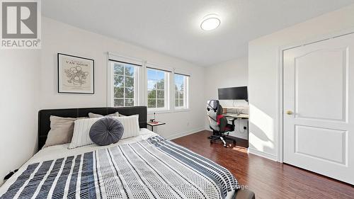 264 Coachwhip Trail, Newmarket, ON 