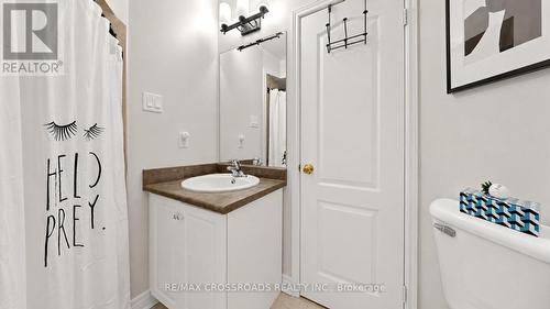 264 Coachwhip Trail, Newmarket, ON 