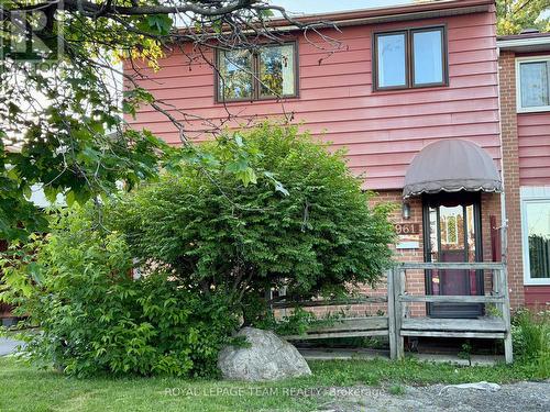 961 Greenbriar Avenue, Ottawa, ON 