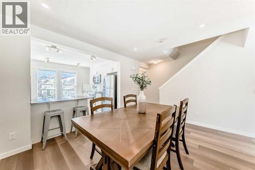 272 Cranbrook Square Se, Calgary, AB 